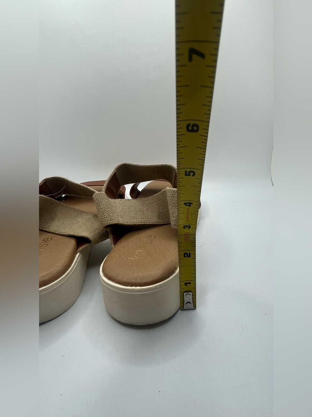 Kensie Women’s EVERLEE STRETCH Tan Brown Strap Casual Sandals Size 8.5 M - Picture 9 of 10